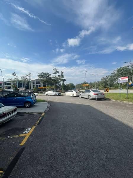 Taman Impian Emas Jln Anggerik Emas Shop - 5