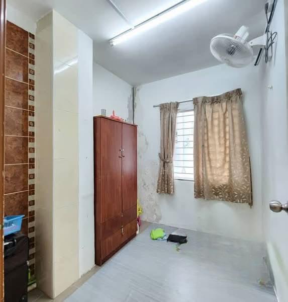 Laman Rimbunan - 2