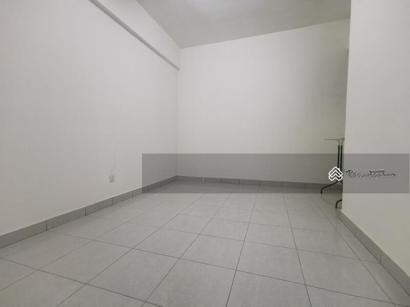 The Residence 1 @ Tiara South - 4