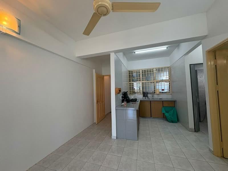 BJ Court Apartment - 2
