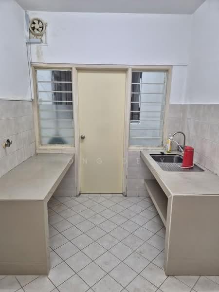 Green Avenue Condominium - 2