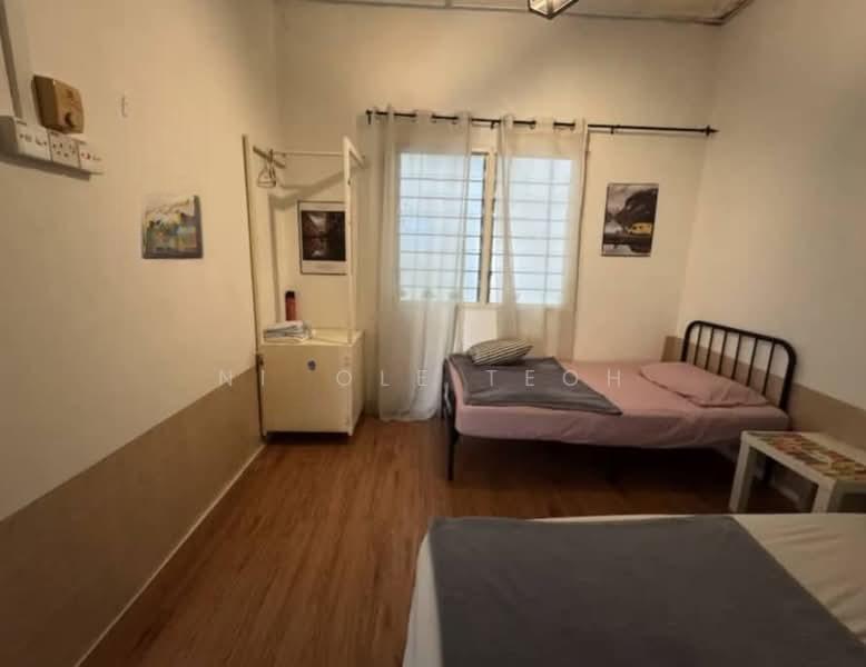 Taman Shatin - 5