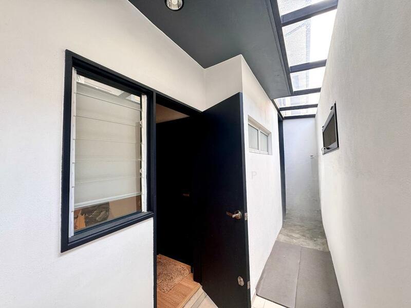 Garland Residence - 3