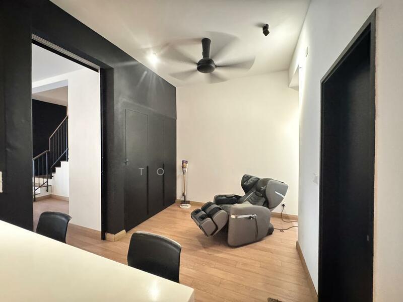 Garland Residence - 5