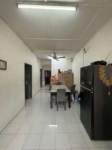 TAMAN UNIVERSITI - 2