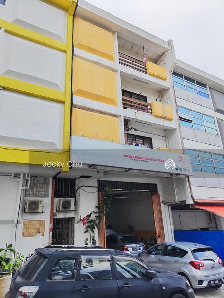 Jalan Kuchai Lama - 4