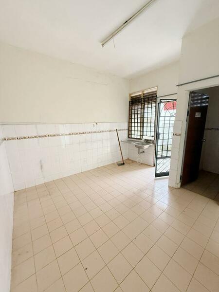 Taman Puteri Wangsa - 3