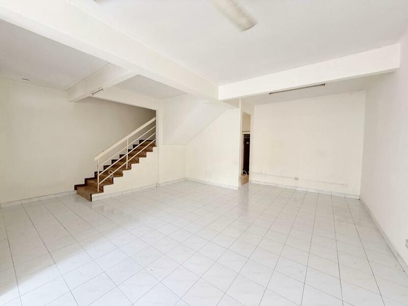 Taman Puteri Wangsa - 1