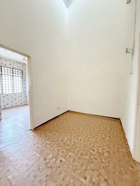 Taman Puteri Wangsa - 2