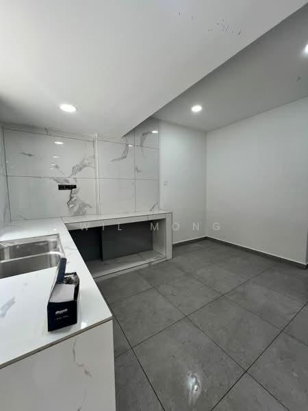 Johor Bahru , Tampoi Taman Kempas - 5