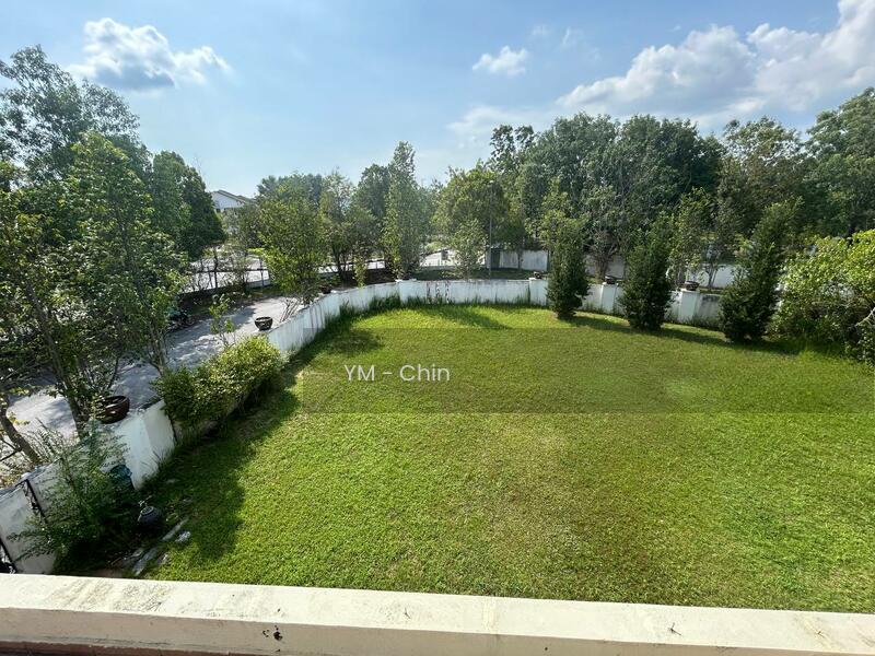 BANDAR SERI BOTANI - 2