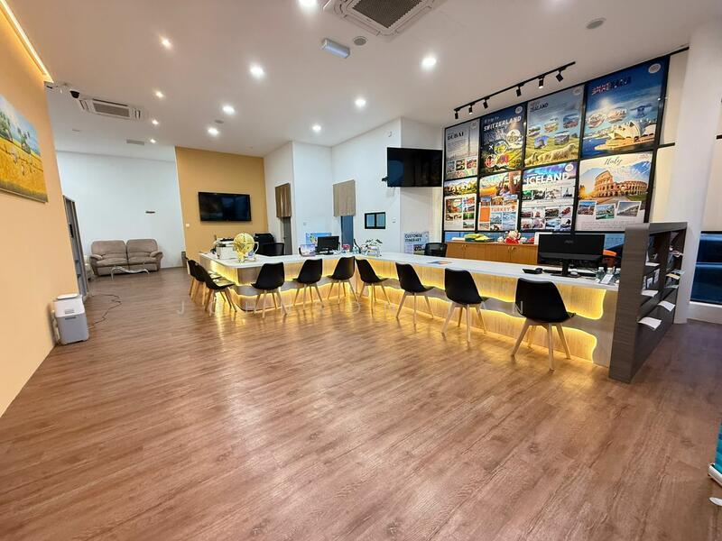 Eco Business Park 1 - 3