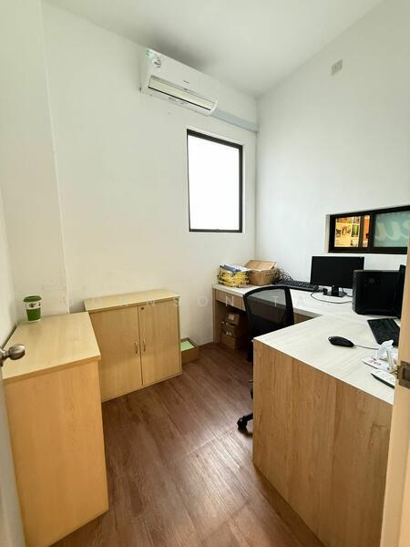 Eco Business Park 1 - 5