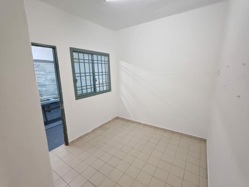 Taman Kota Masai - 3