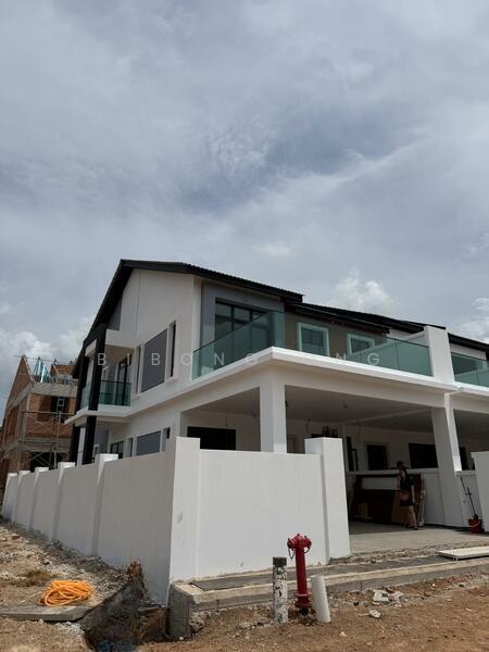 Bachang Town Area Double Storey Gated Guarded Rm 6xxk Only - 1