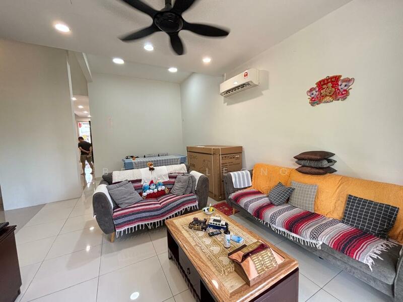 Lake Club Park Home - 1