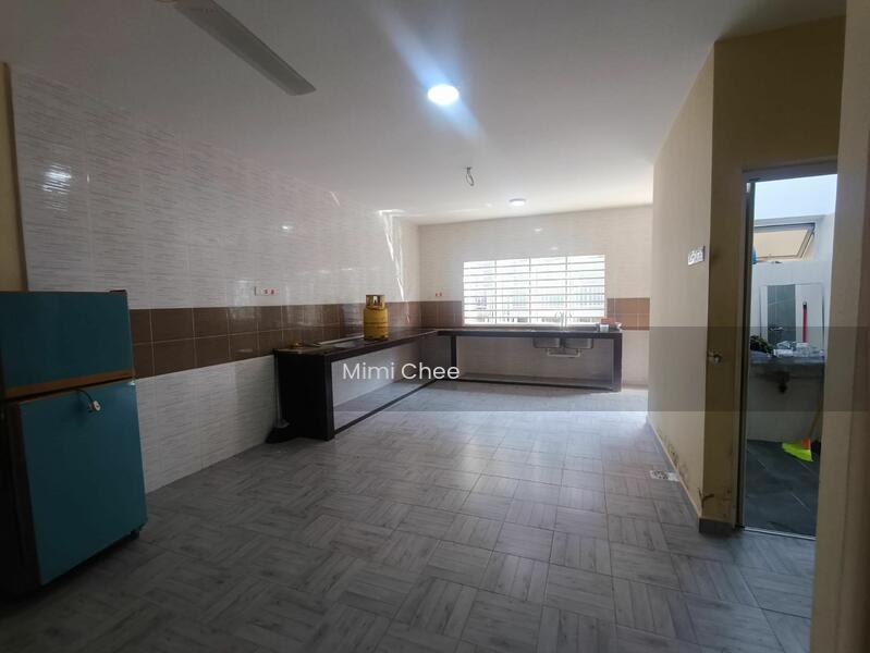 Terrace house at Taman Bukit Samudra - 4