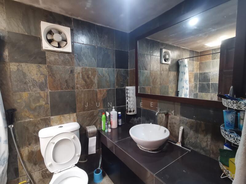 Single Storey Terrace Sri Petaling - 3