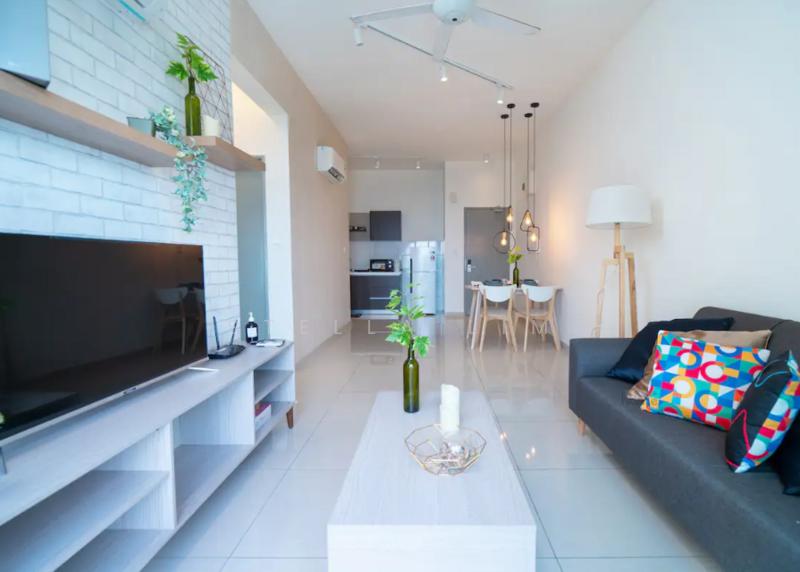 Alanis Residence - 2