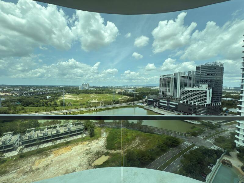 The M @ Medini Macrolink - 5