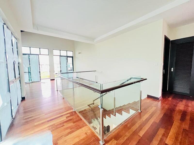 Charms Of Nusantara, Setia Eco Glades - 4