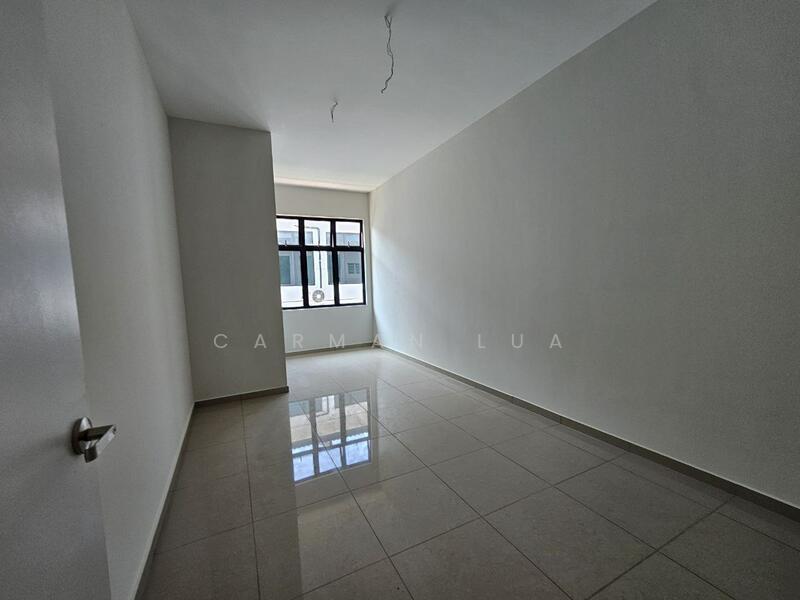 TAMAN KRUBONG HEIGHTS - 4