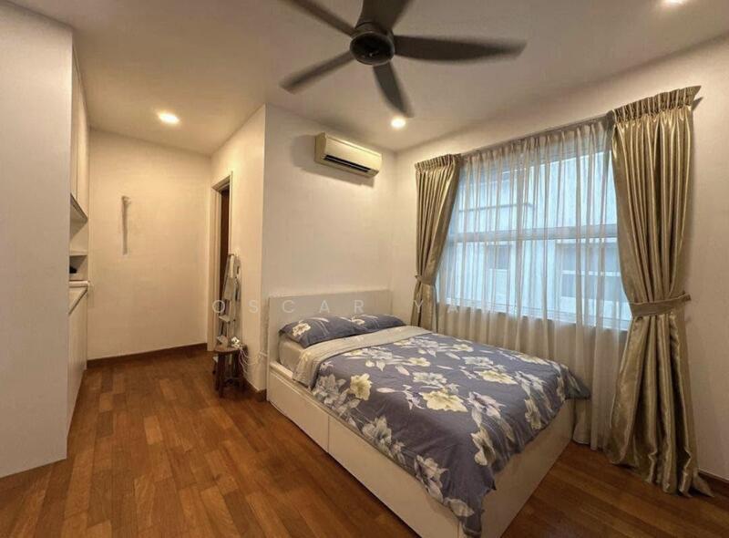 Noble Park Grand Pool Villas East Ledang - 4