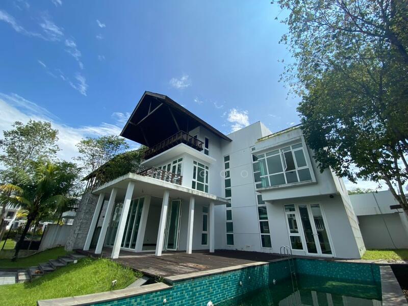 Emerald Bay @ Puteri Harbour - 1