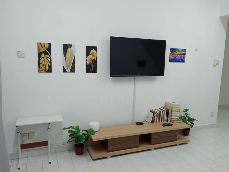 Tanjong Puteri Apartment - 3