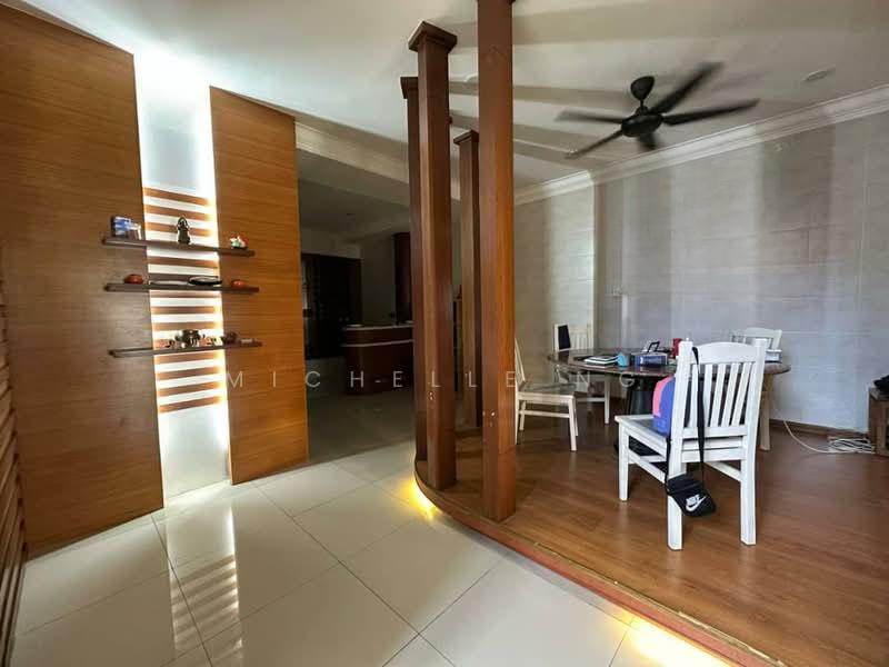 Impian Emas Double Storey Semi D Gated Guarded - 4