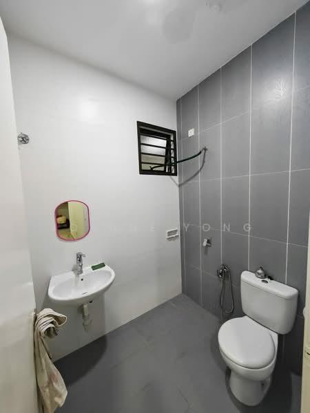 Garden Villas, Bukit Indah - 4