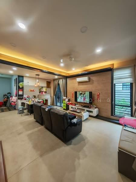 Garden Villas, Bukit Indah - 1