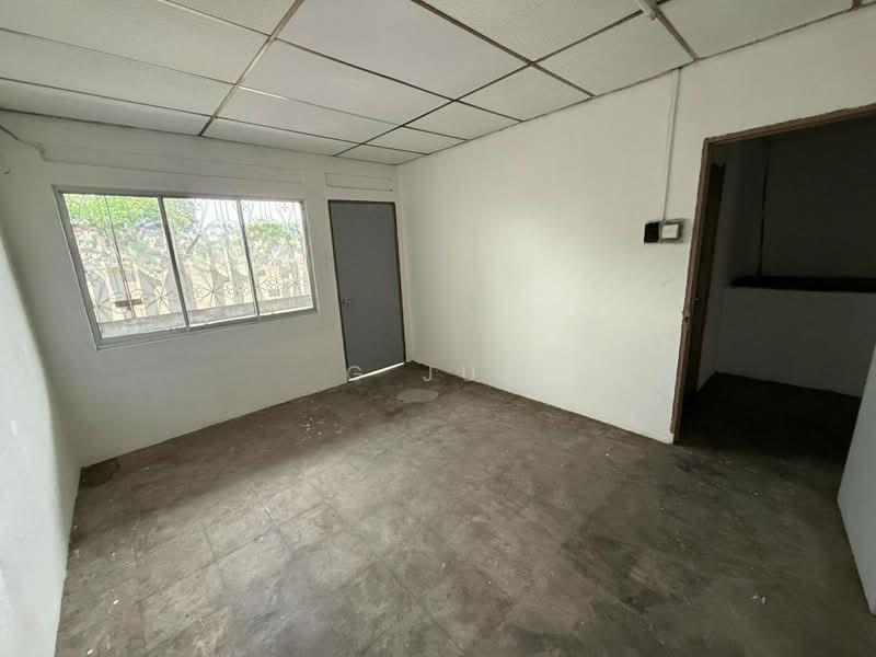 Jalan Glasiar, Taman Tasek 80200 Johor Bahru Shoplot - 2