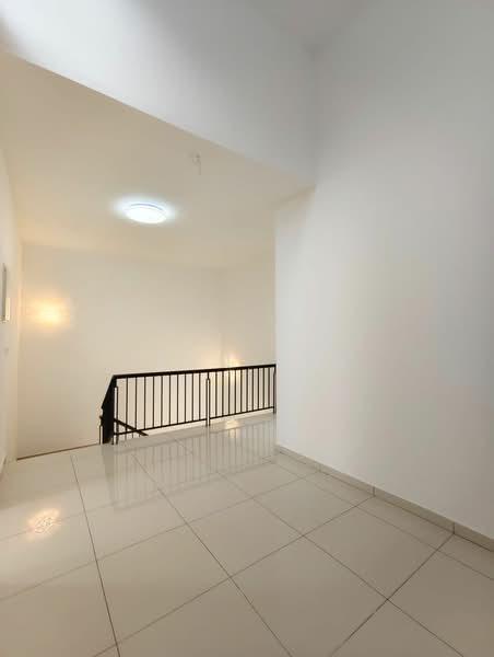 Desa Tebrau Desas Tebraus - 4