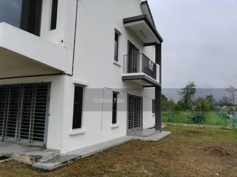 Jalan Alam Sutera - 1