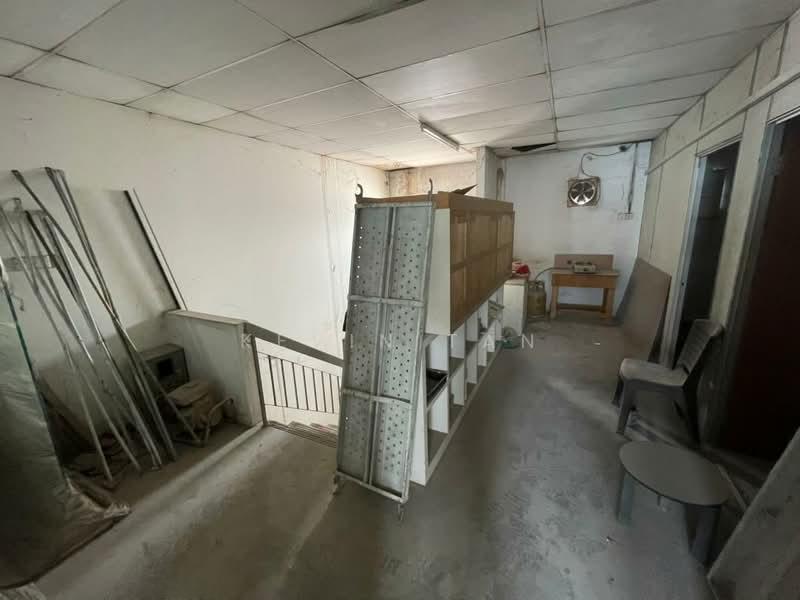 Taman Perindustrian Puchong - 4