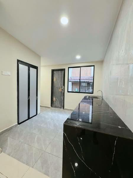 Taman Megah Ria - 2