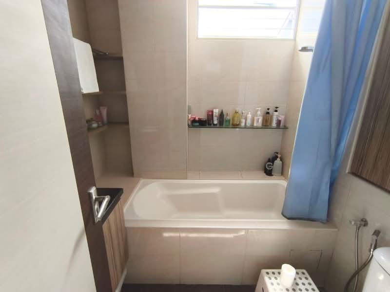 Bukit Indah Avenue 8 - 4