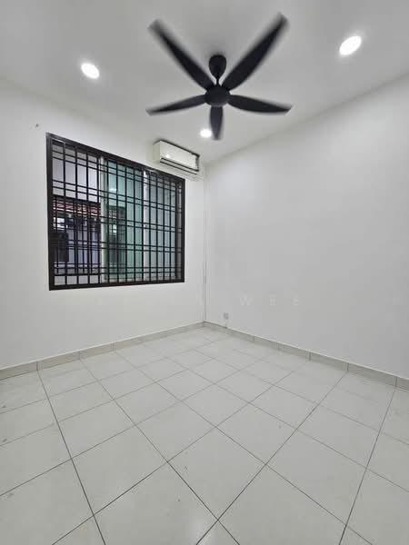 TAMAN IMPIAN EMAS (BUKIT IMPIAN RESIDENCE) - 4