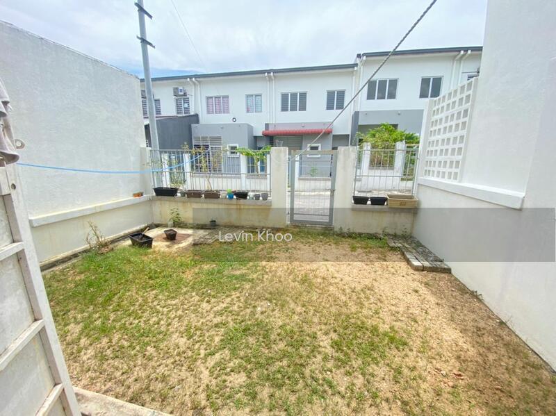 Acacia Park 4B - 5