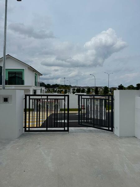 Taman Austin Duta - 2