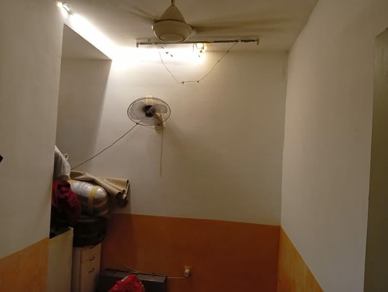 Enggang Apartment - 3