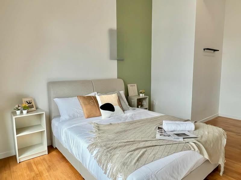 Paradigm Residence - 2