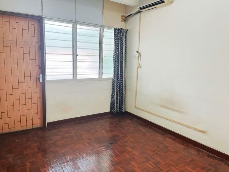 2 Storey Terrace (Split Up) @ Cangkat Delima Greenlane - 5