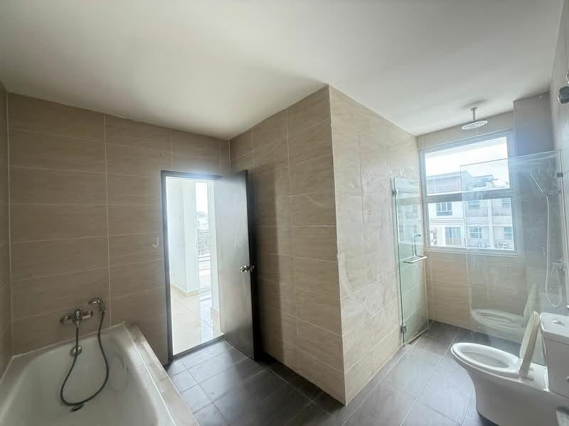 Regency Parc - 4