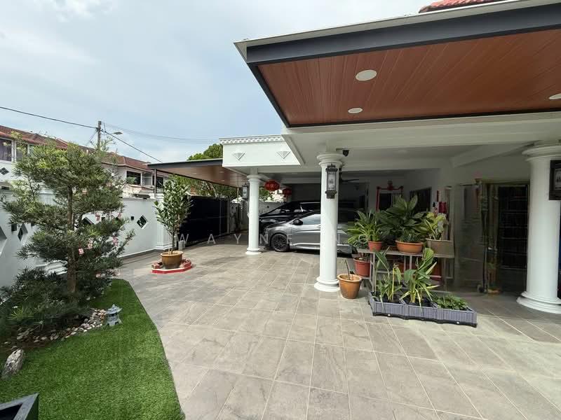 Skudai Selesa Jaya Corner Lot Unit - 1