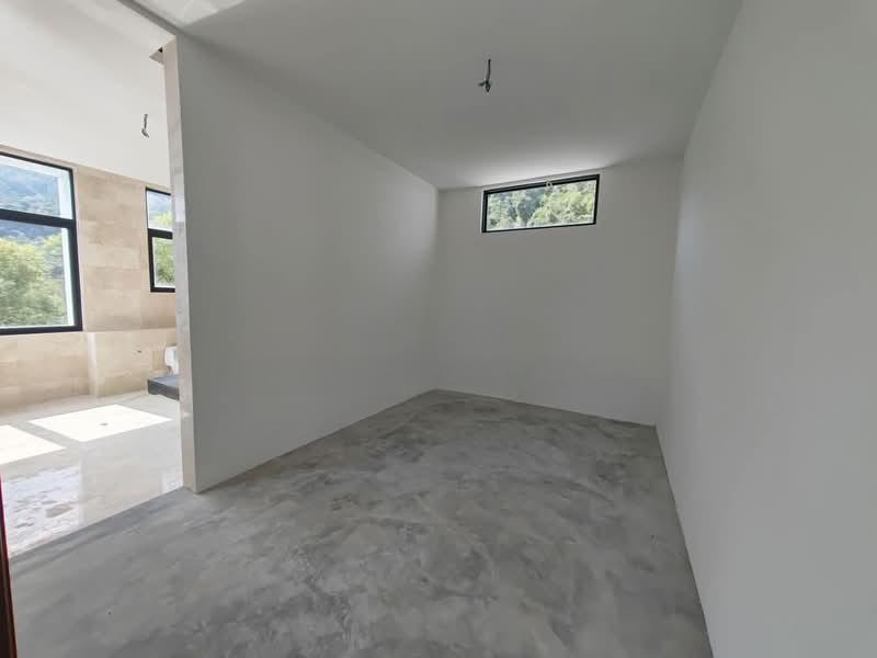 Beverly Heights - 5