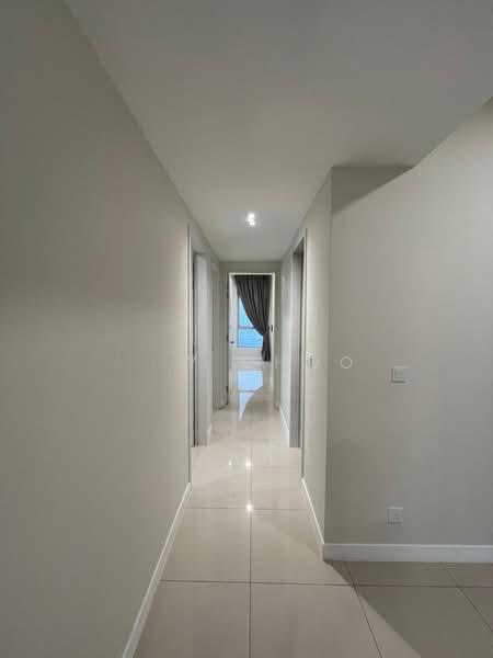 Emerald Hill - 5