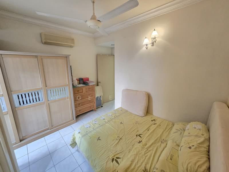 Plaza Sinar Apartment - 3
