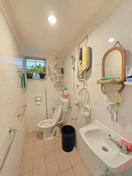 Plaza Sinar Apartment - 5